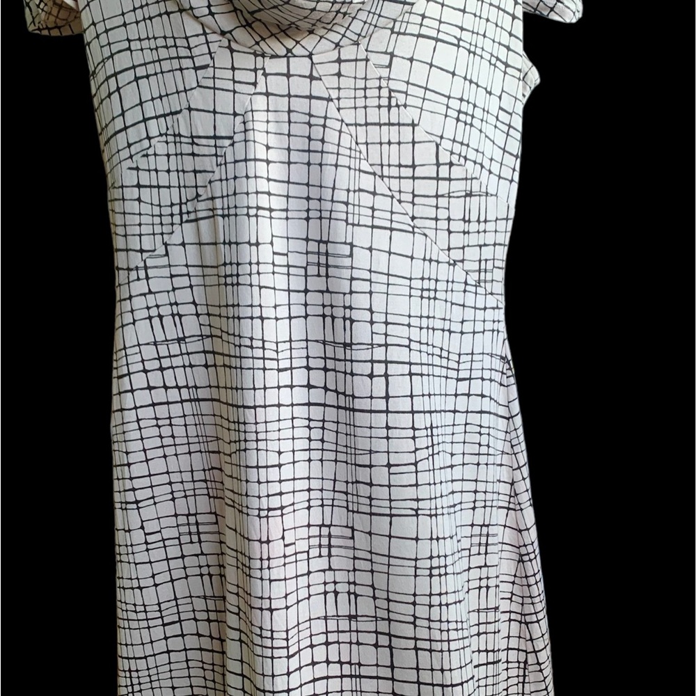 BANANA REPUBLIC Silk Dress, Cowl Neck, Black/Ivory, Medium. - Picture 6 of 12